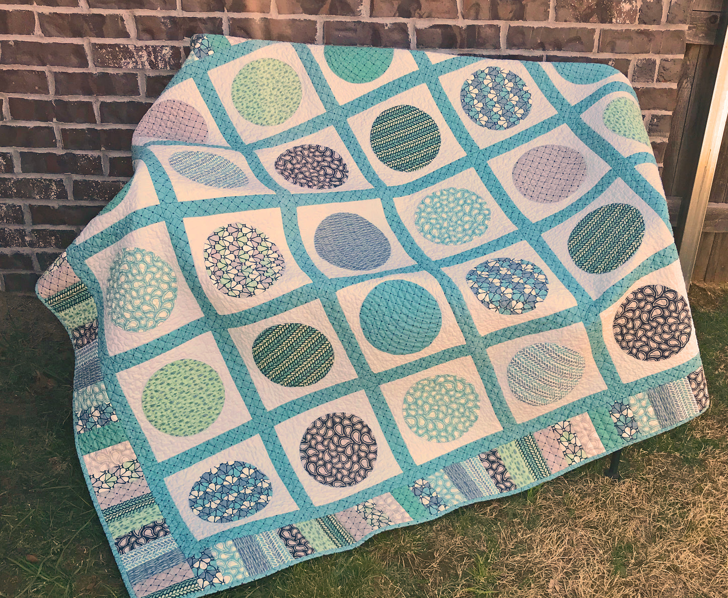 Circle Time Applique Quilt Pattern - Digital Quilt Pattern - Handmade Quilts, Digital Patterns, and Home Décor items online - Cuddle Cat Quiltworks