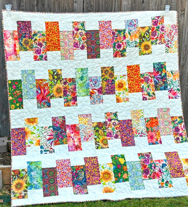 Steppin' Up Quilt Pattern PDF Version, Cuddle Cat Quiltworks CCQ086, Fat Quarter or Layer Cake Quilt Pattern, Large Block Quilt Pattern