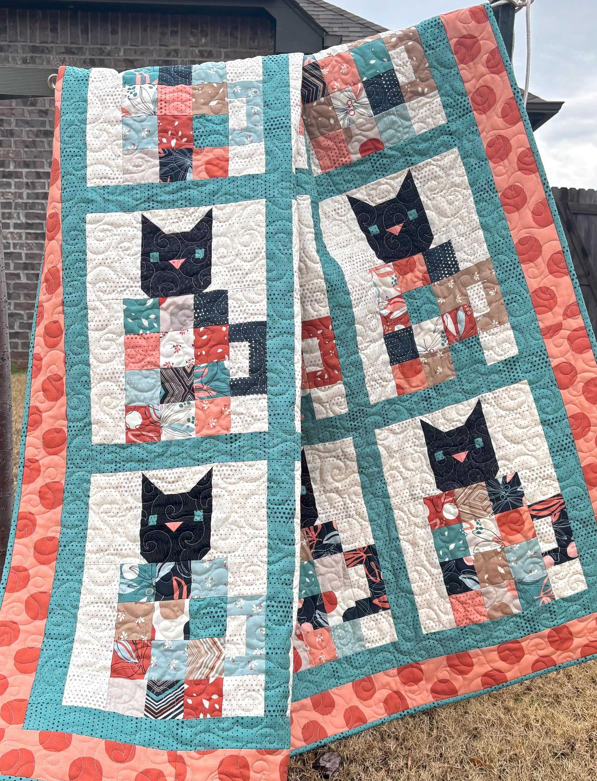 Coffee Cats Quilt Pattern PDF Version - Cuddle Cat Quiltworks CCQ088, Fat Quarter and Scrap Friendly Cat Themed Quilt Pattern