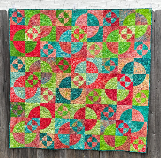 Circle Dance Quilt Pattern Printed Version - Cuddle Cat Quiltworks CCQ090, Fat Quarter Friendly Drunkard's Path Quilt Pattern