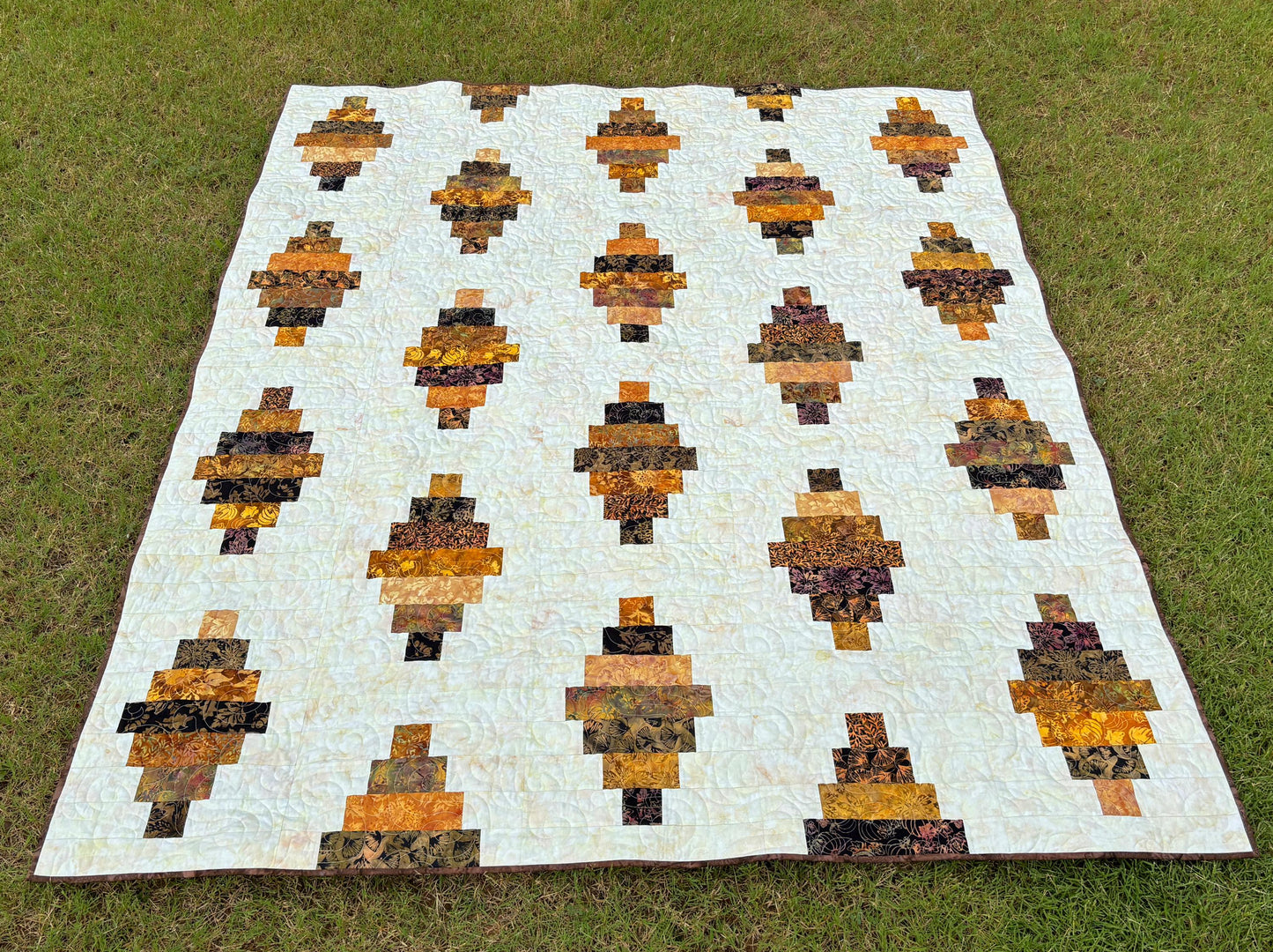 Floating Lanterns Quilt Pattern PDF Version, Cuddle Cat Quiltworks CCQ091, Strip Pack or Jelly Roll Quilt Pattern