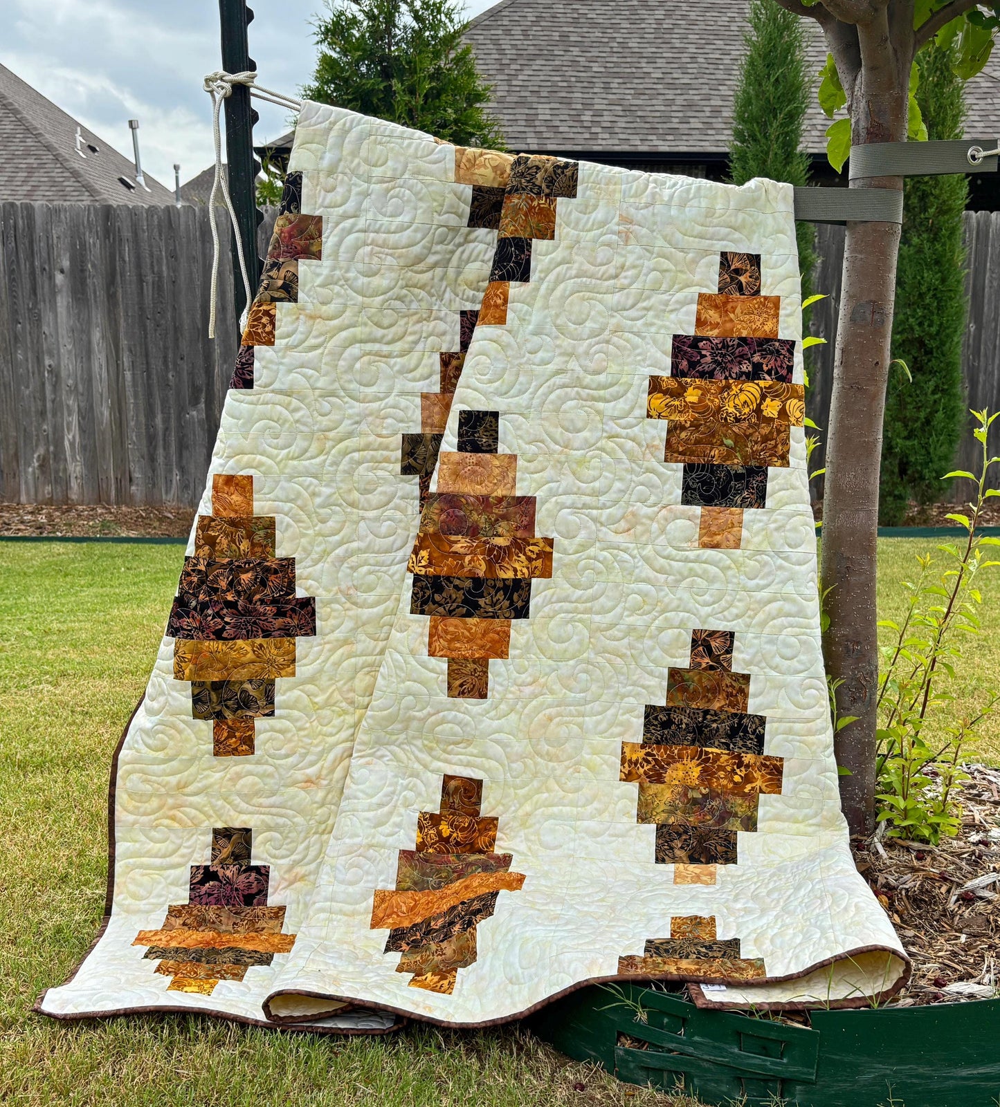 Floating Lanterns Quilt Pattern Printed Version - Cuddle Cat Quiltworks CCQ091, Strip Pack or Jelly Roll Quilt Pattern