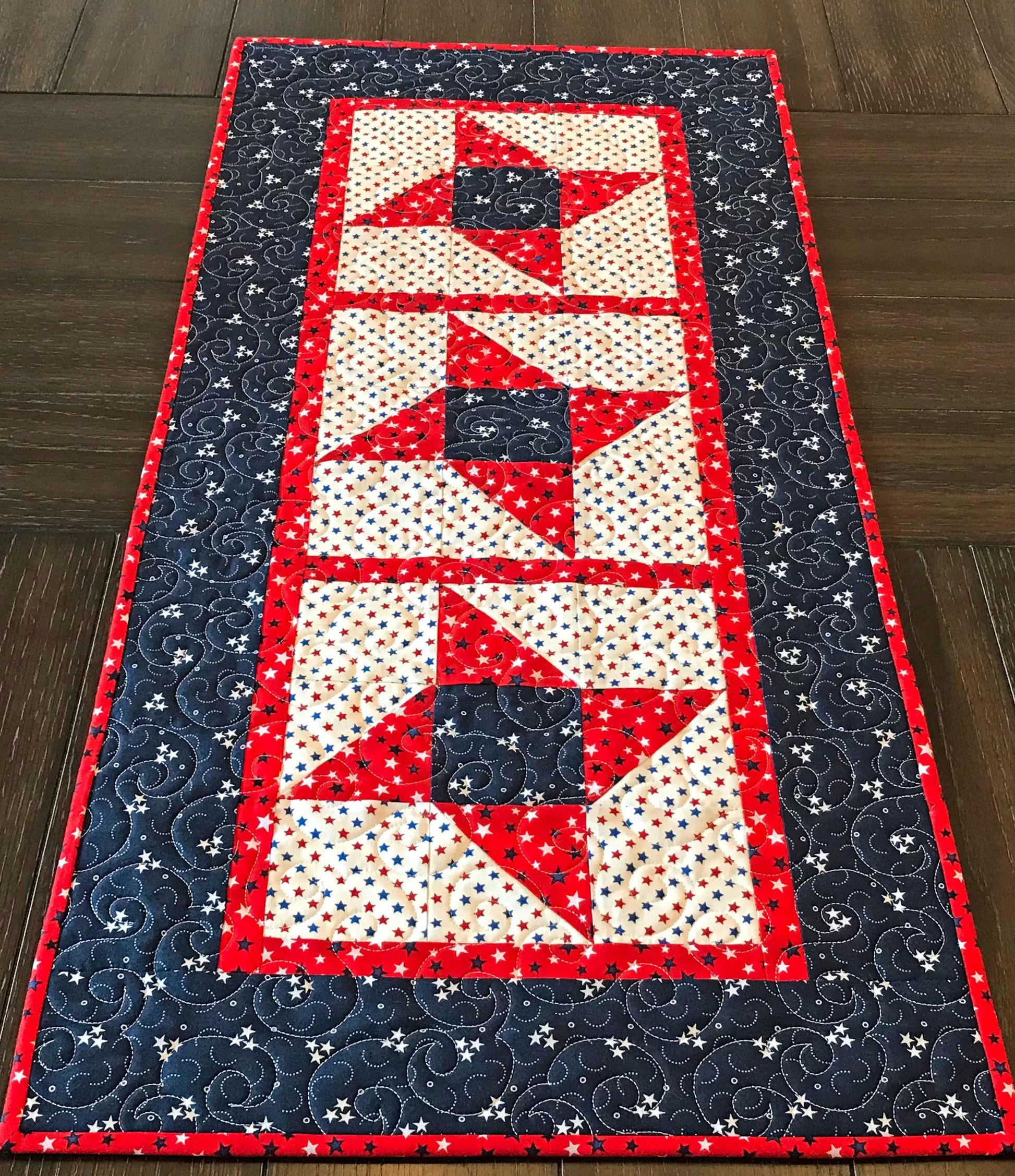 Patriotic Friendship Star Table Runner Pattern Printed Version CCQ066, Star Themed Patriotic Table Runner Pattern