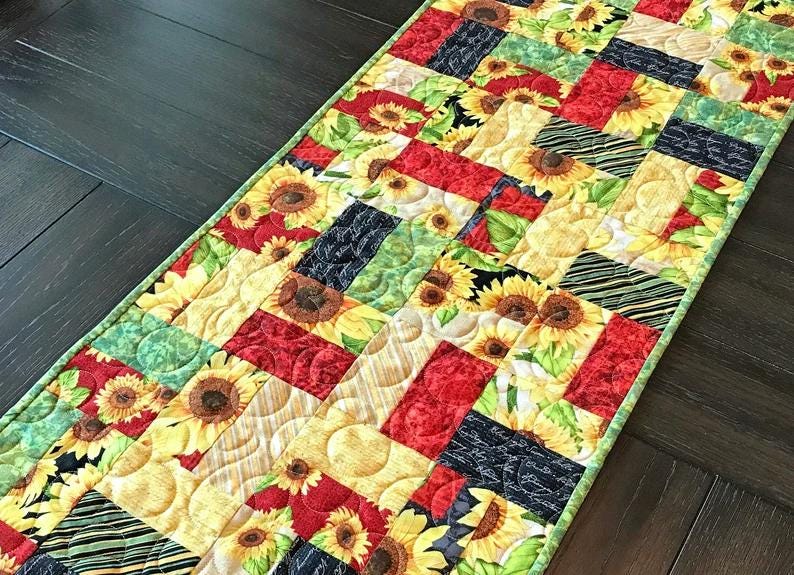 Charmingly Simple Table Runner & Topper Pattern - Printed Version