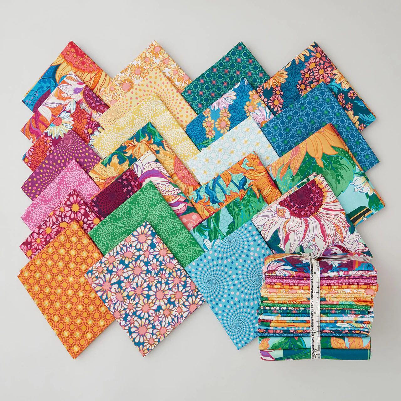 Sunflower Sonata Fat Quarter Bundle 24pc - Robert Kaufman FQ-2238-24, Sunflower Themed Floral Fat Quarters