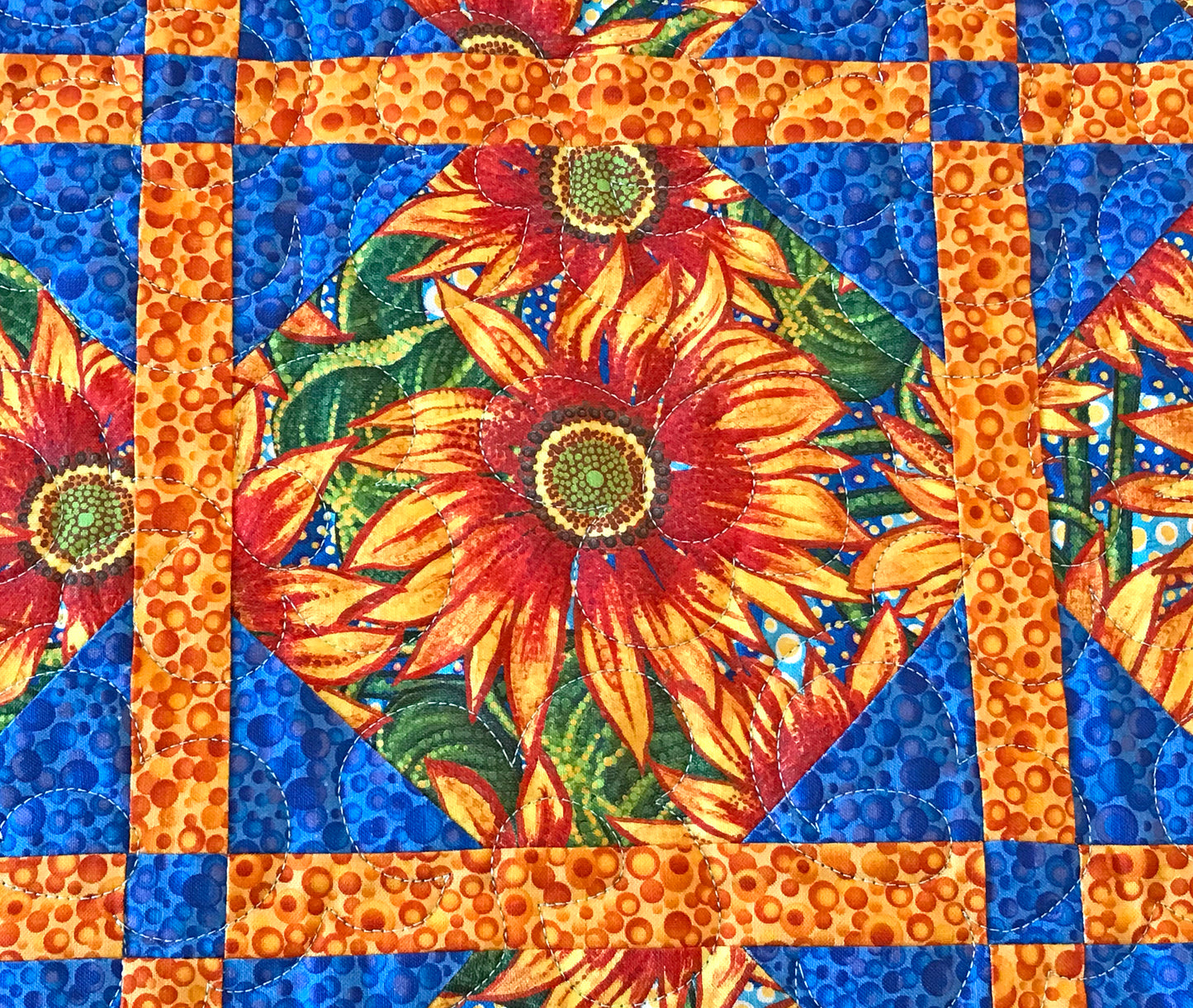 Sunflower Themed Table Topper - Handmade Quilts, Digital Patterns, and Home Décor items online - Cuddle Cat Quiltworks