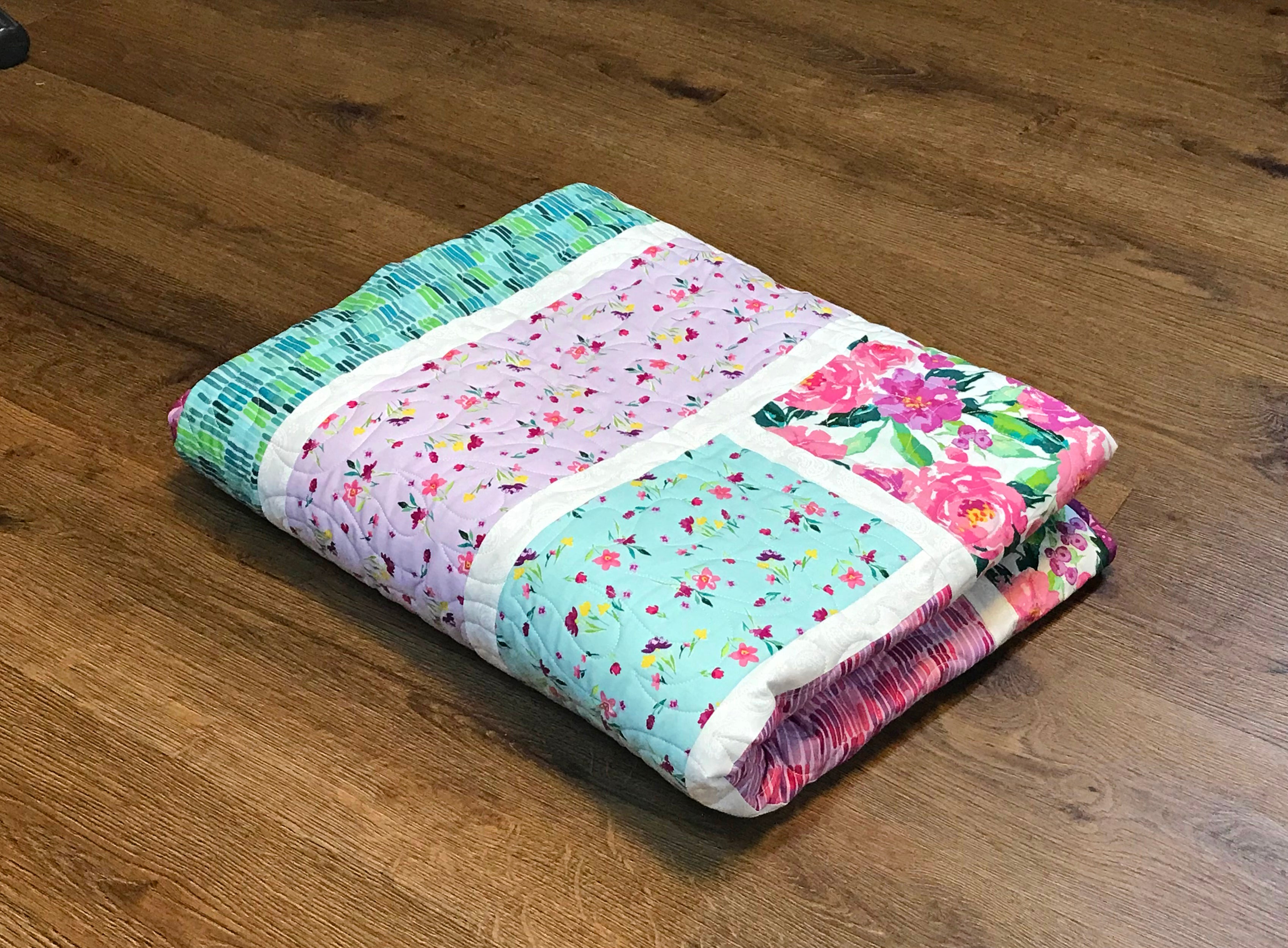 Handmade Cuddle Quilt 69 1/2 shops X 40 1/2