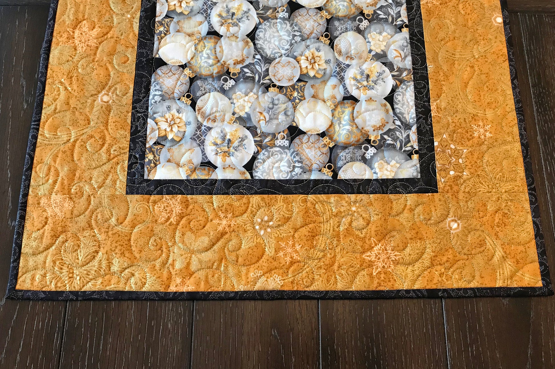 Gold & Silver Christmas Ornament Table Topper - Handmade Quilts, Digital Patterns, and Home Décor items online - Cuddle Cat Quiltworks