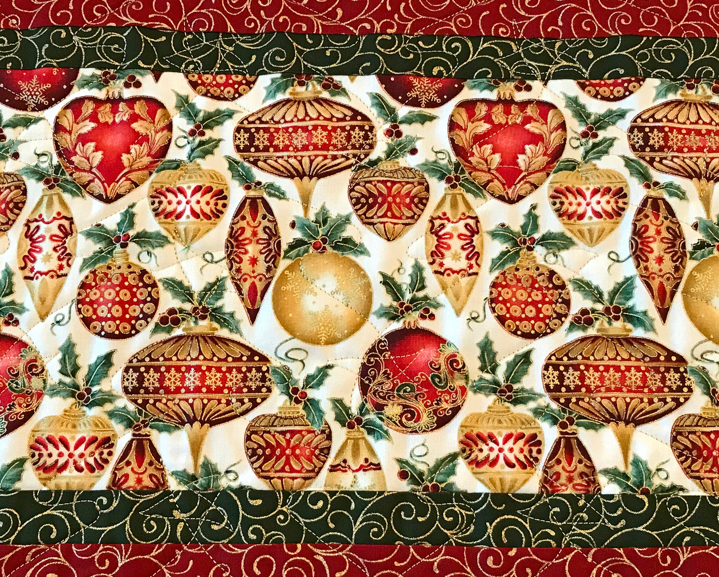 Christmas Ornament Table Runner - Handmade Quilts, Digital Patterns, and Home Décor items online - Cuddle Cat Quiltworks