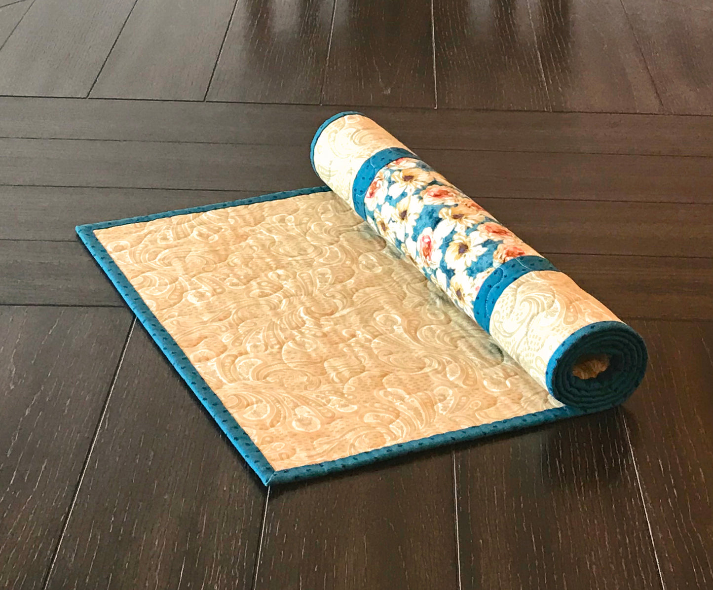Teal and Cream Floral Table Runner - Handmade Quilts, Digital Patterns, and Home Décor items online - Cuddle Cat Quiltworks