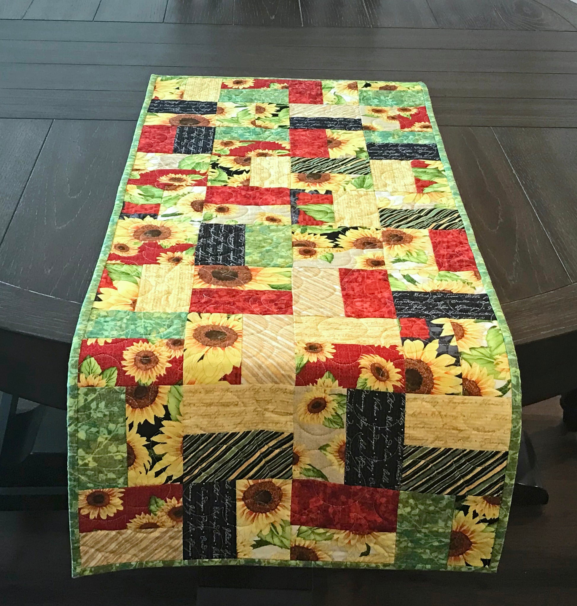 Sunflower Patchwork Table Runner - Handmade Quilts, Digital Patterns, and Home Décor items online - Cuddle Cat Quiltworks