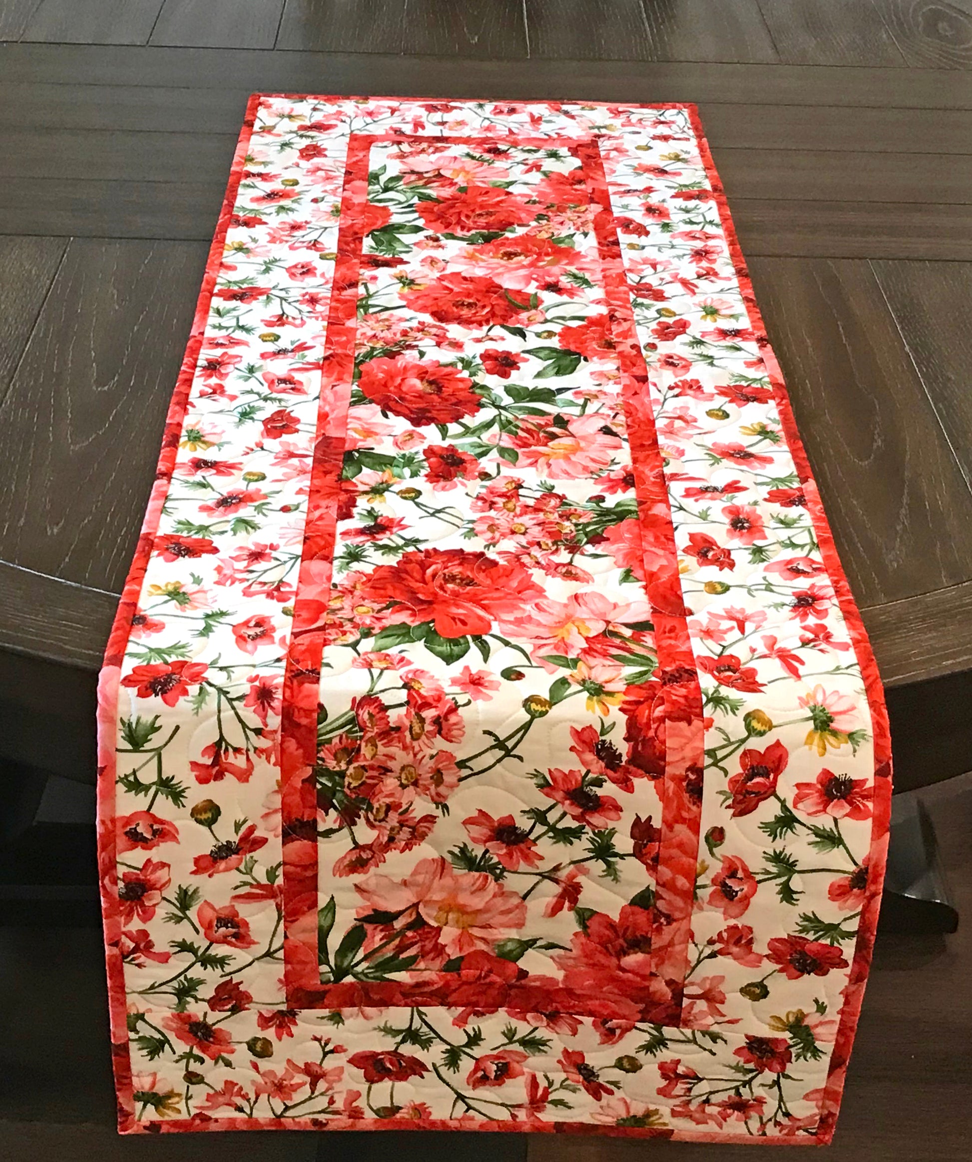 Red and White Roses Table Runner - Handmade Quilts, Digital Patterns, and Home Décor items online - Cuddle Cat Quiltworks