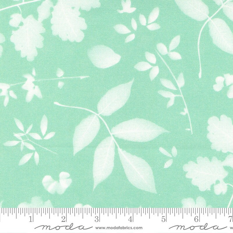 Bluebell Fabric Jelly Roll - Moda 16960JR, Blue Green and White Floral Jelly Roll, Blue and Green Floral Fabric Strip Pack